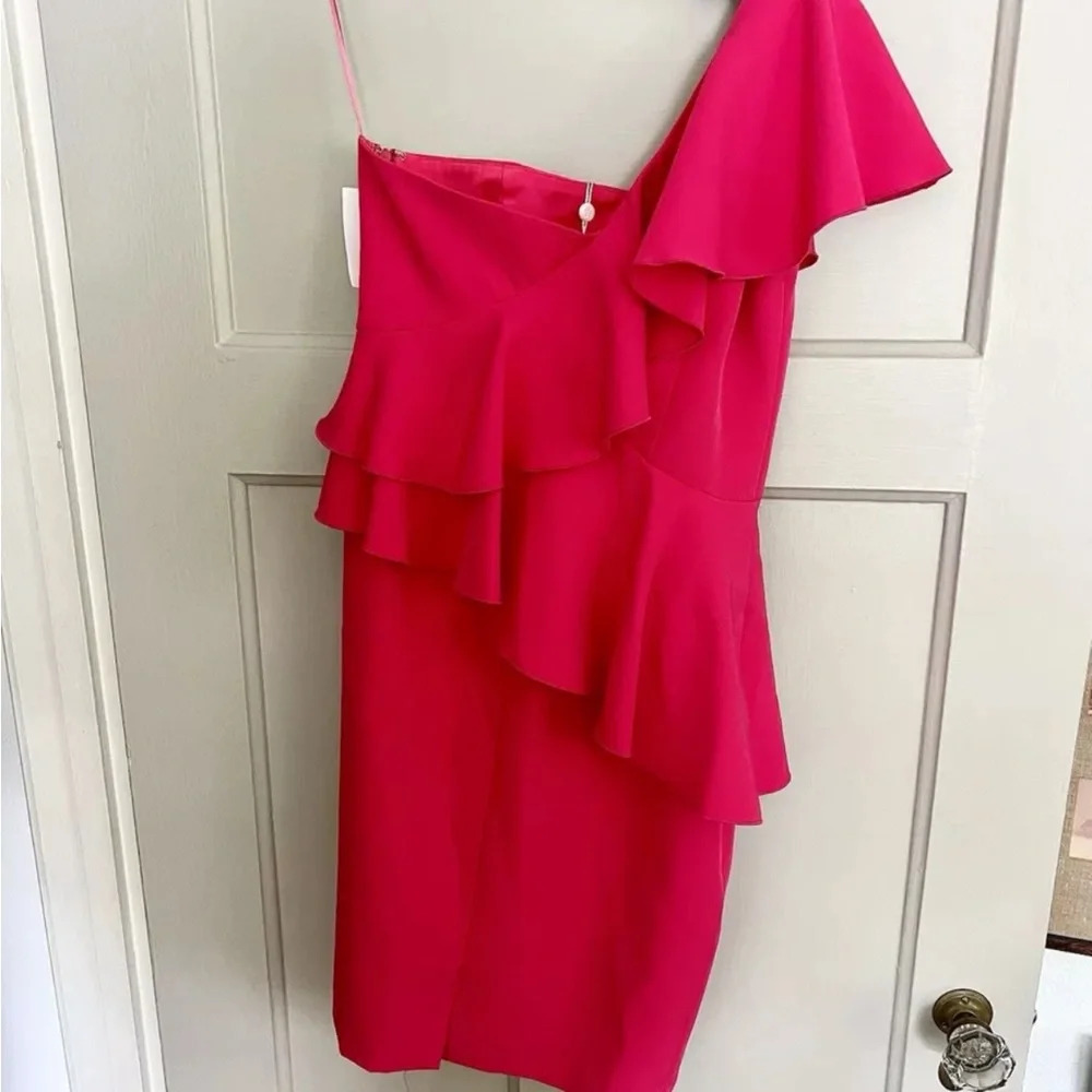 NWT Trina Turk Single Shoulder Coral Cocktail Dress Size 2 - Picture 6 of 6